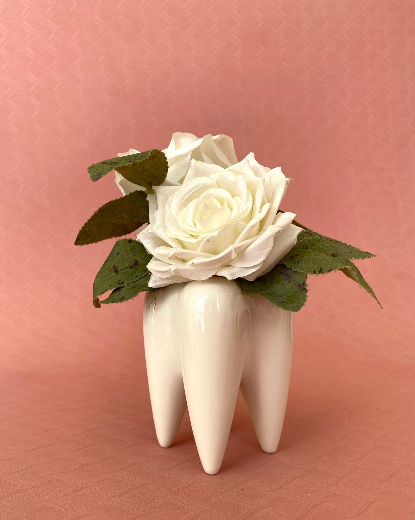 Tooth shaped Vase